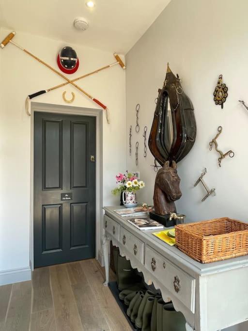 The Carriage House Villa Salisbury Dış mekan fotoğraf