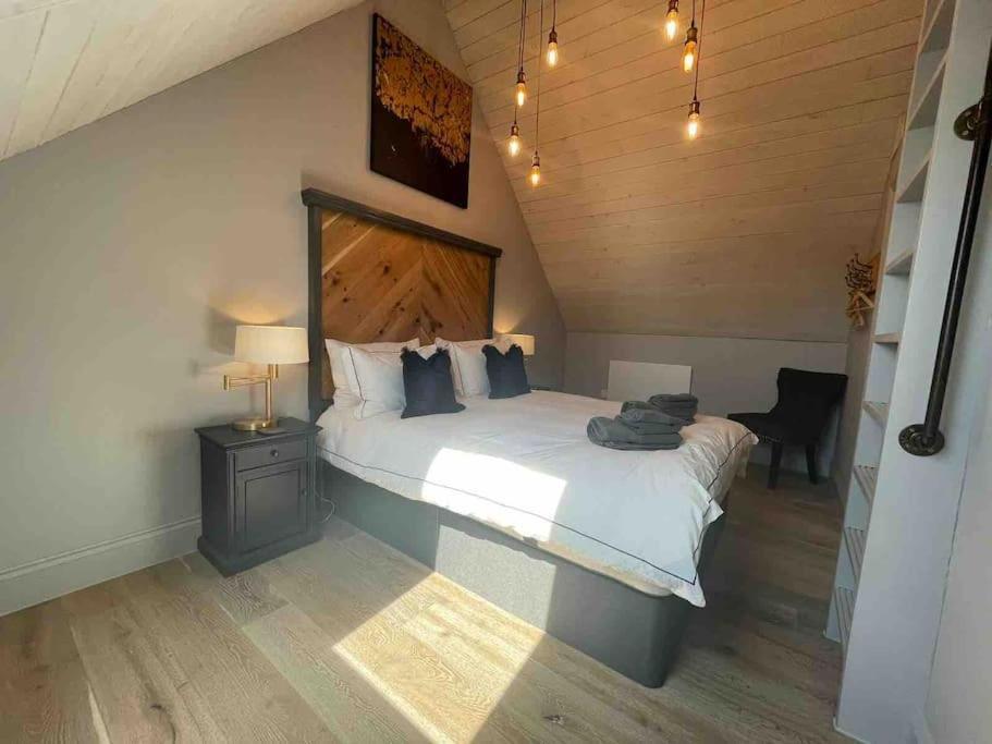 The Carriage House Villa Salisbury Dış mekan fotoğraf